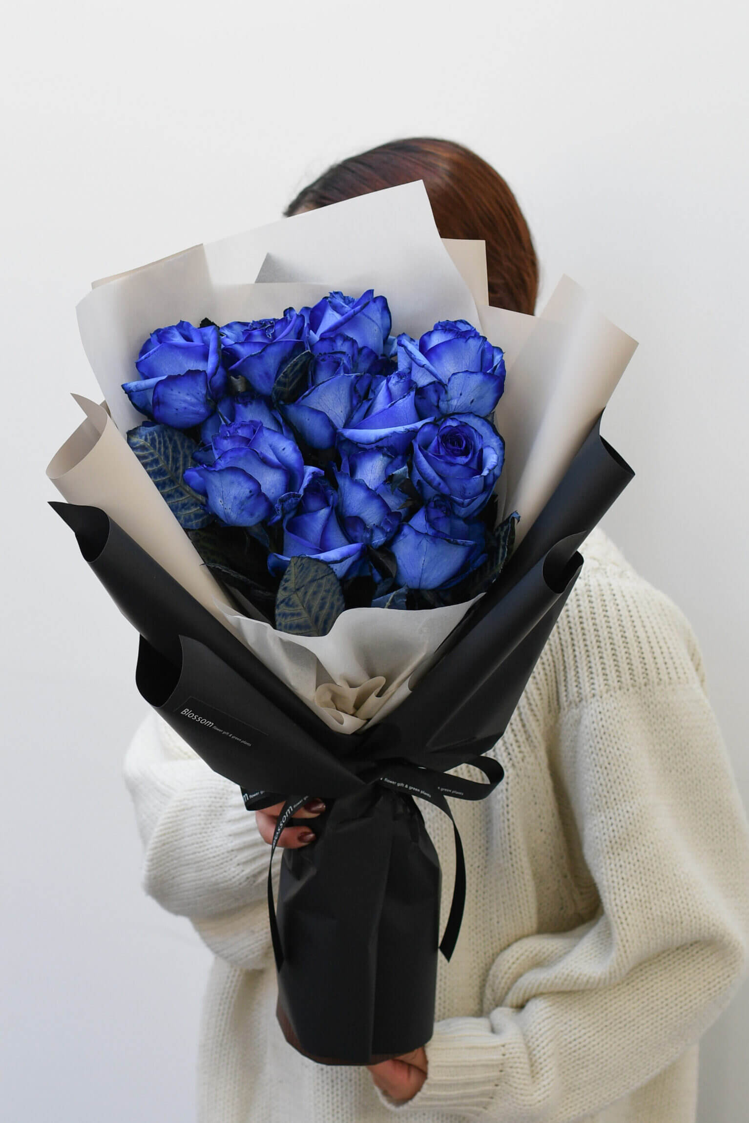 青薔薇のドレスブーケ