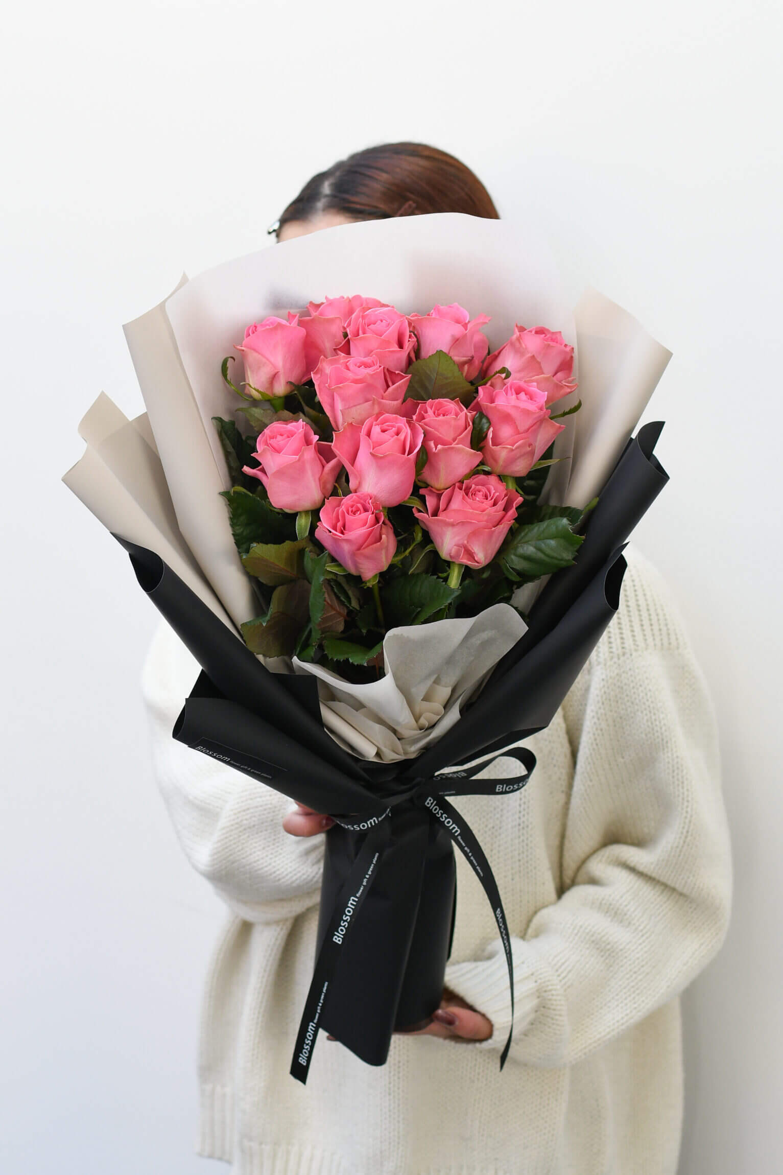 ピンク薔薇のドレスブーケ