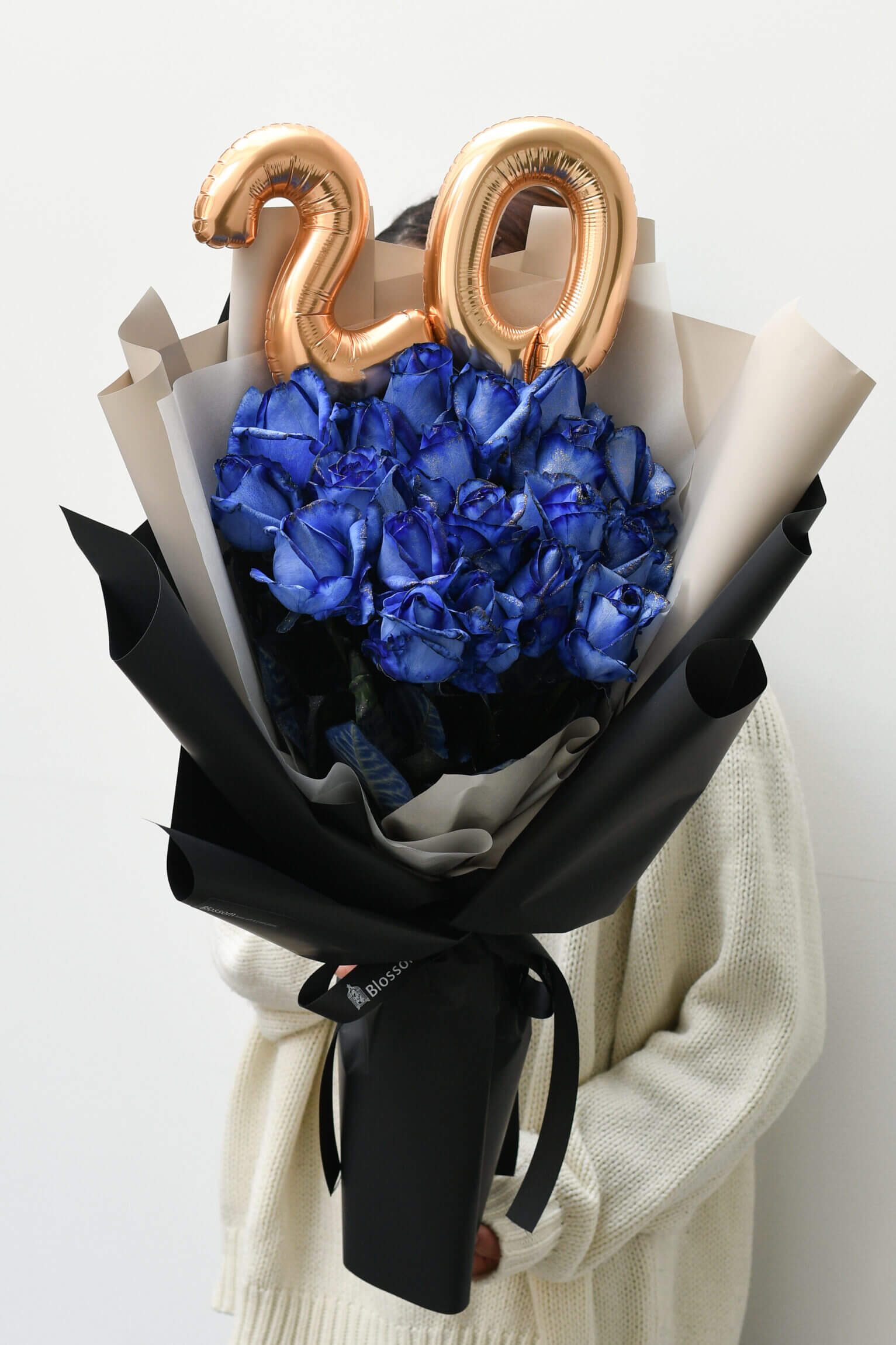 青薔薇のドレスブーケ