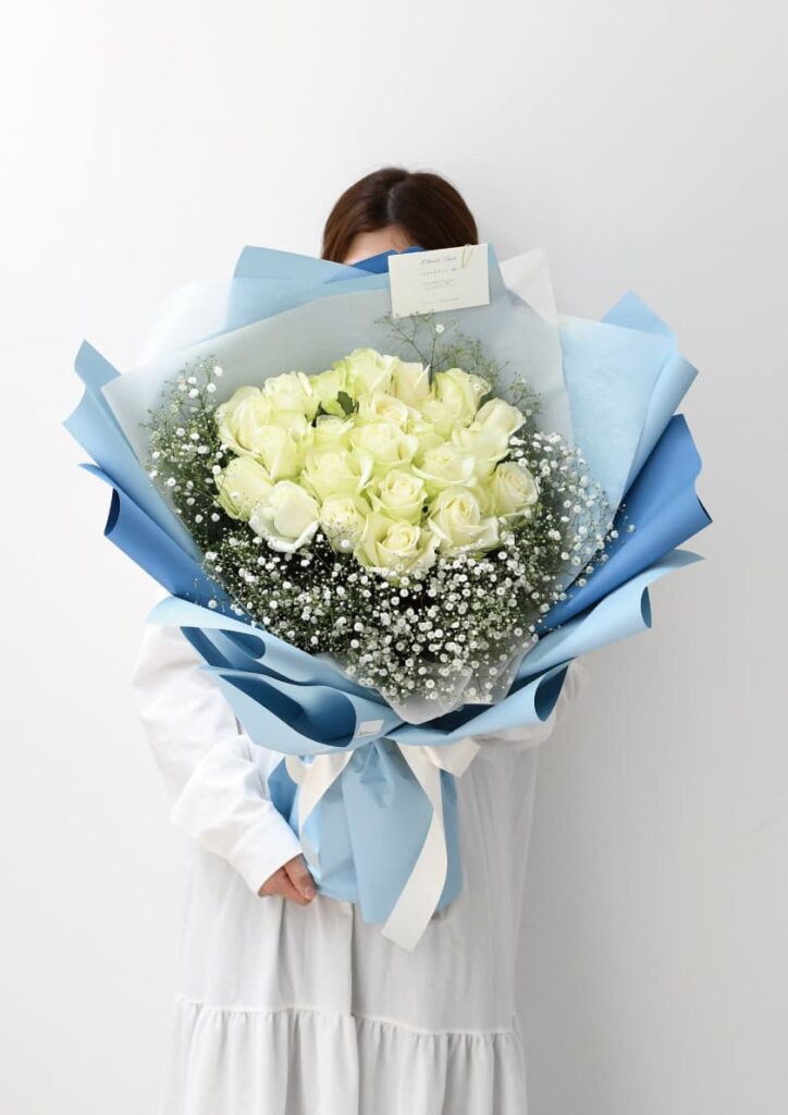 ディズニープリンセスをイメージしたバラの花束